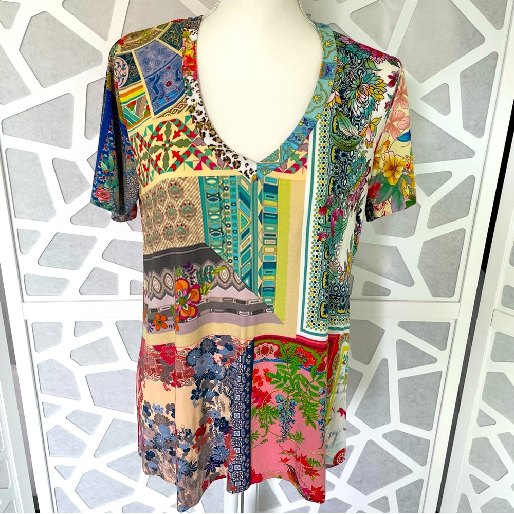 Johnny Was Anika Patchwork Floral V-Neck Swing T-Shirt colorful size S s…